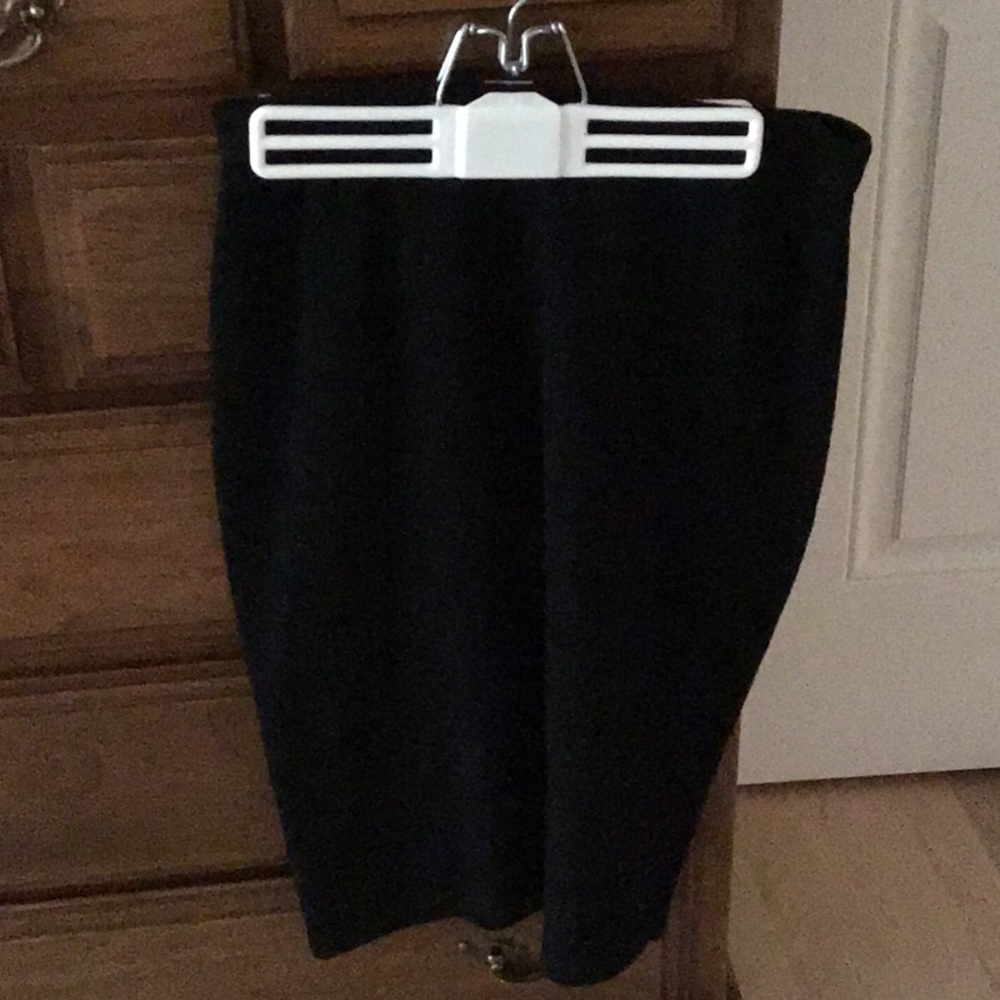 St.john knit skirt
